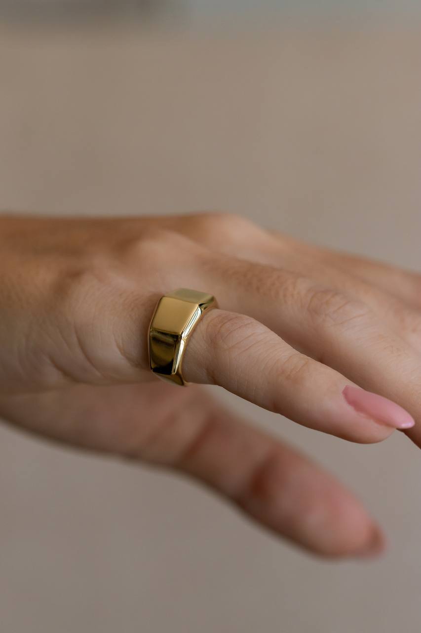 Emélie Pinky Ring