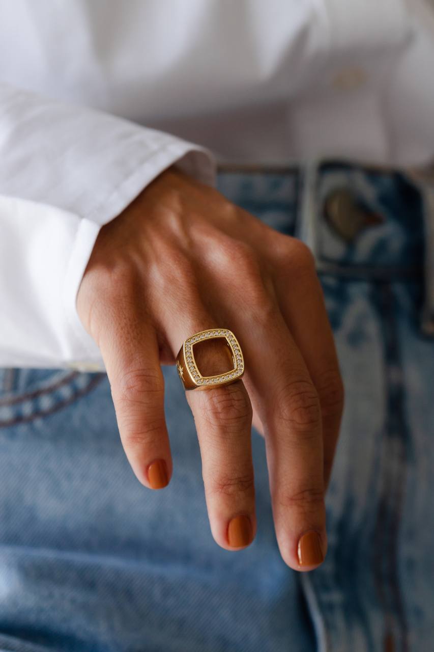 Mademoiselle Ring